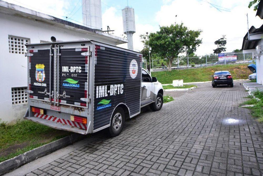 Homem é morto a facadas na Avenida Constantino Nery